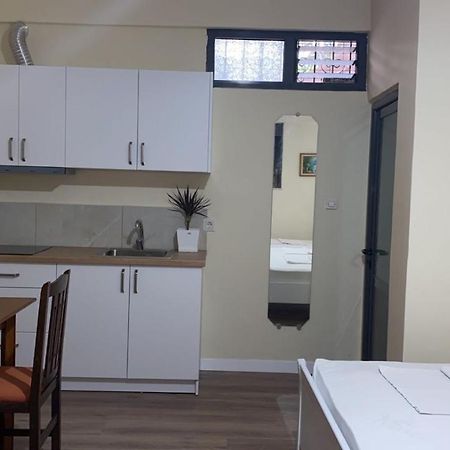 Citycenter Studios Saranda Extérieur photo