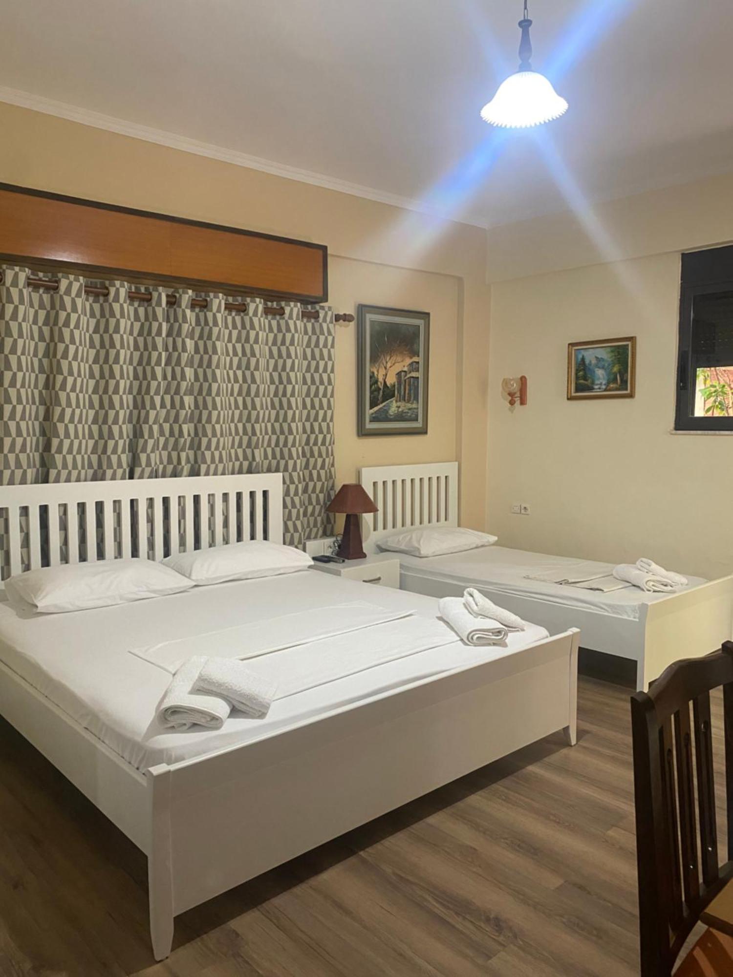 Citycenter Studios Saranda Extérieur photo