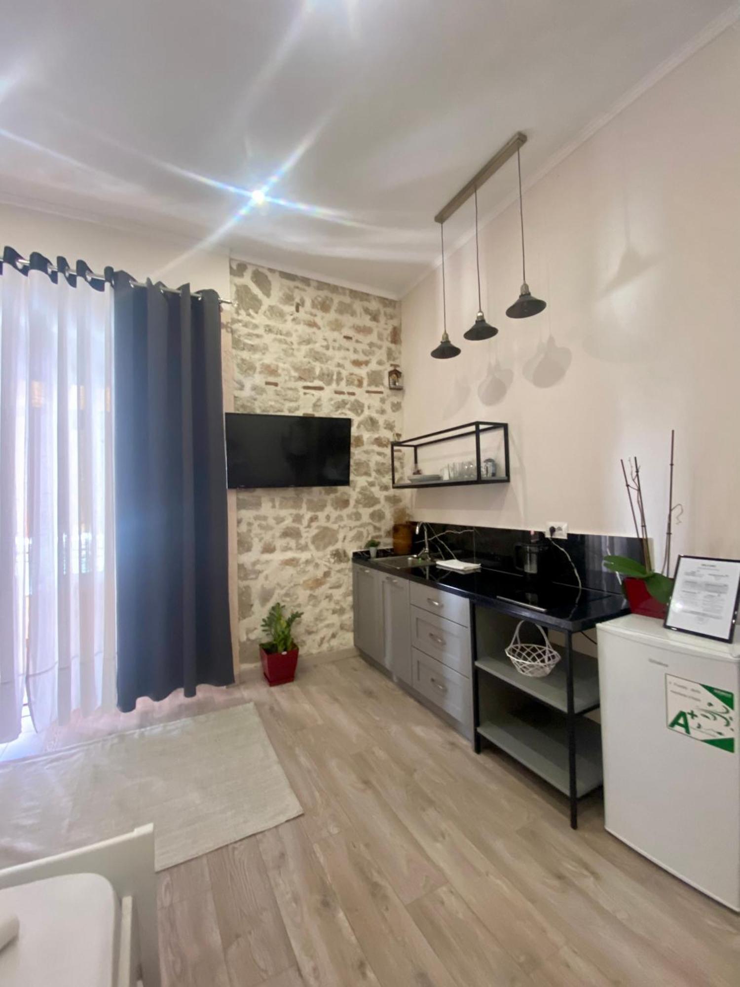 Citycenter Studios Saranda Extérieur photo
